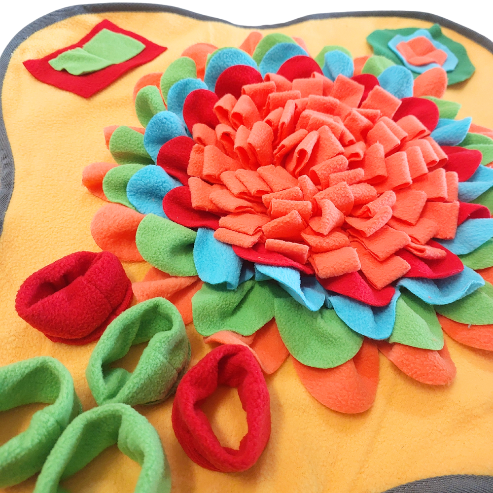 Snuffle Mat- Flower Design 50cm x 50cm
