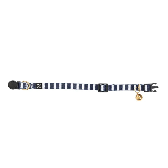 Mog and bone cat collar.