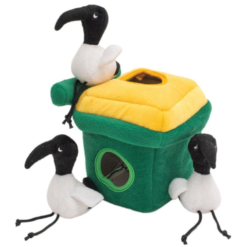 Zippy Burrow™ toys are the perfect interactive toy for keeping your dog busy and engaged. Through hide-and-seek play, Zippy Burrow™ toys help prevent boredom and promote mental stimulation! This interactive toy comes with 1 Bin burrow and 3 squeaky Miniz  Bin Chickens.